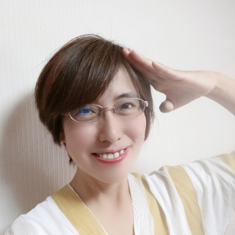 omochakechannel - 網紅的藏寶箱 