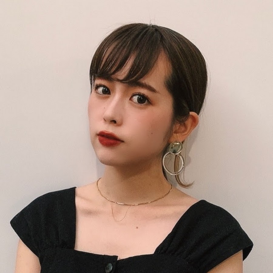 アットコスメ社員ありちゃんのコスメ美容録 Youtube