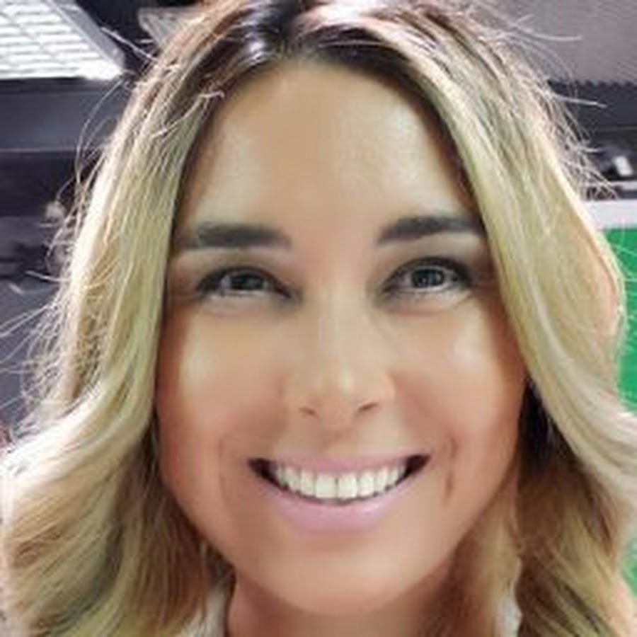 Nutricionista Diana Tapia YouTube channel avatar