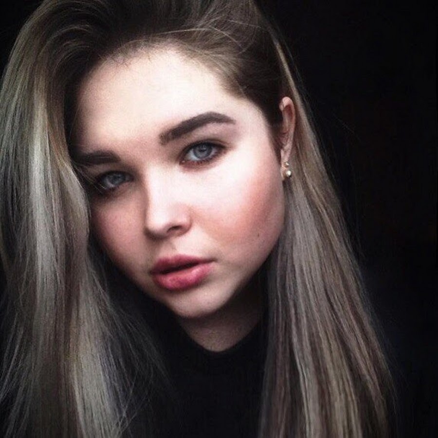 Yulka Sweet YouTube channel avatar