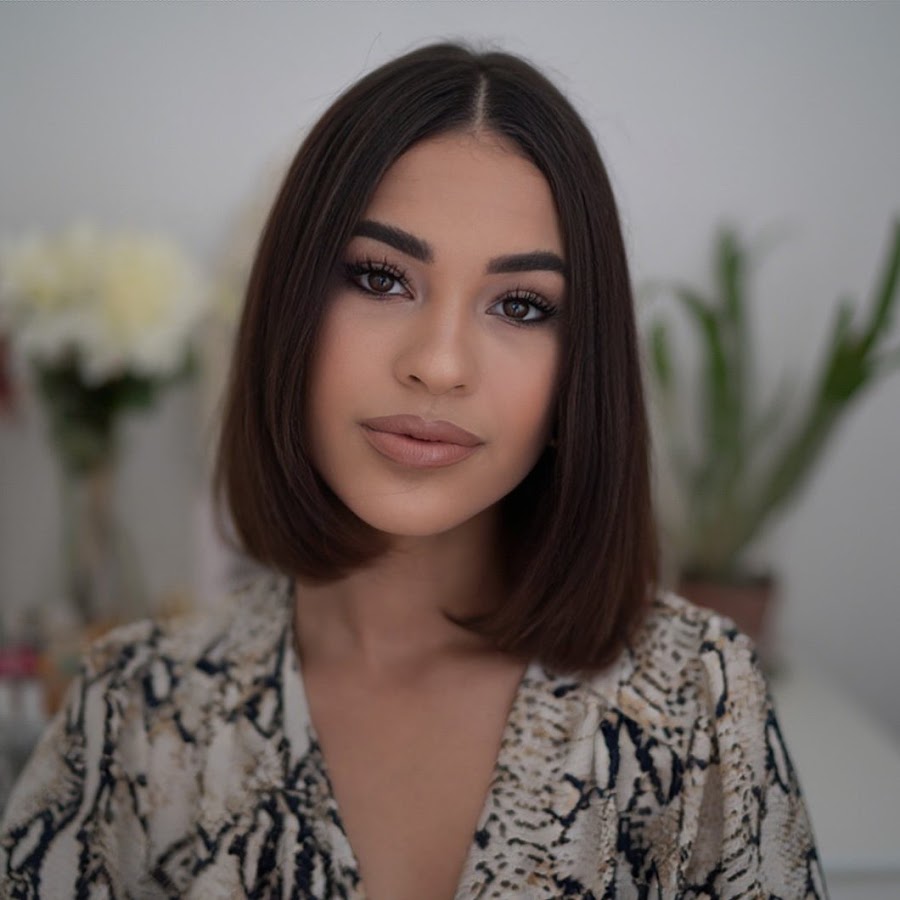 Jenn MartÃ­n YouTube channel avatar