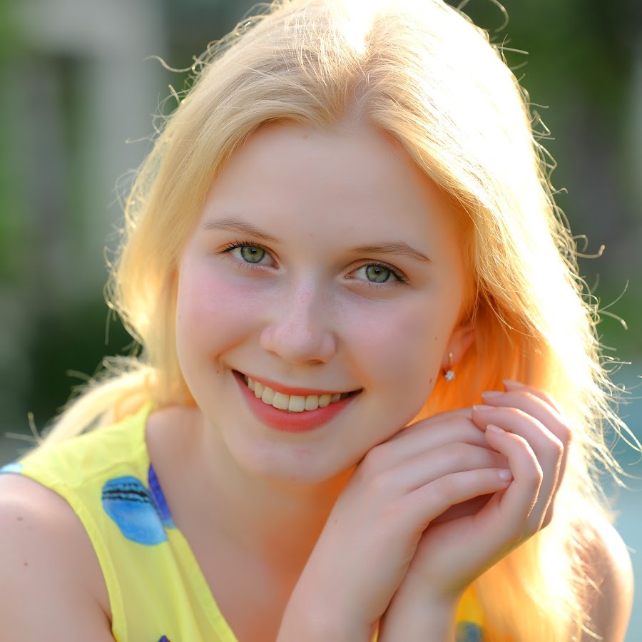 Sofia Shkidchenko YouTube channel avatar