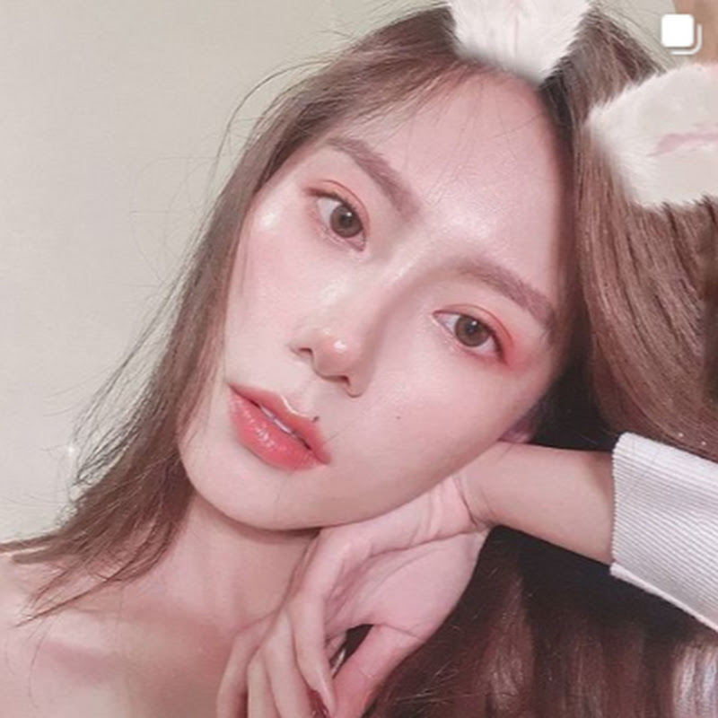 KhaiSin Low - 網紅的藏寶箱 