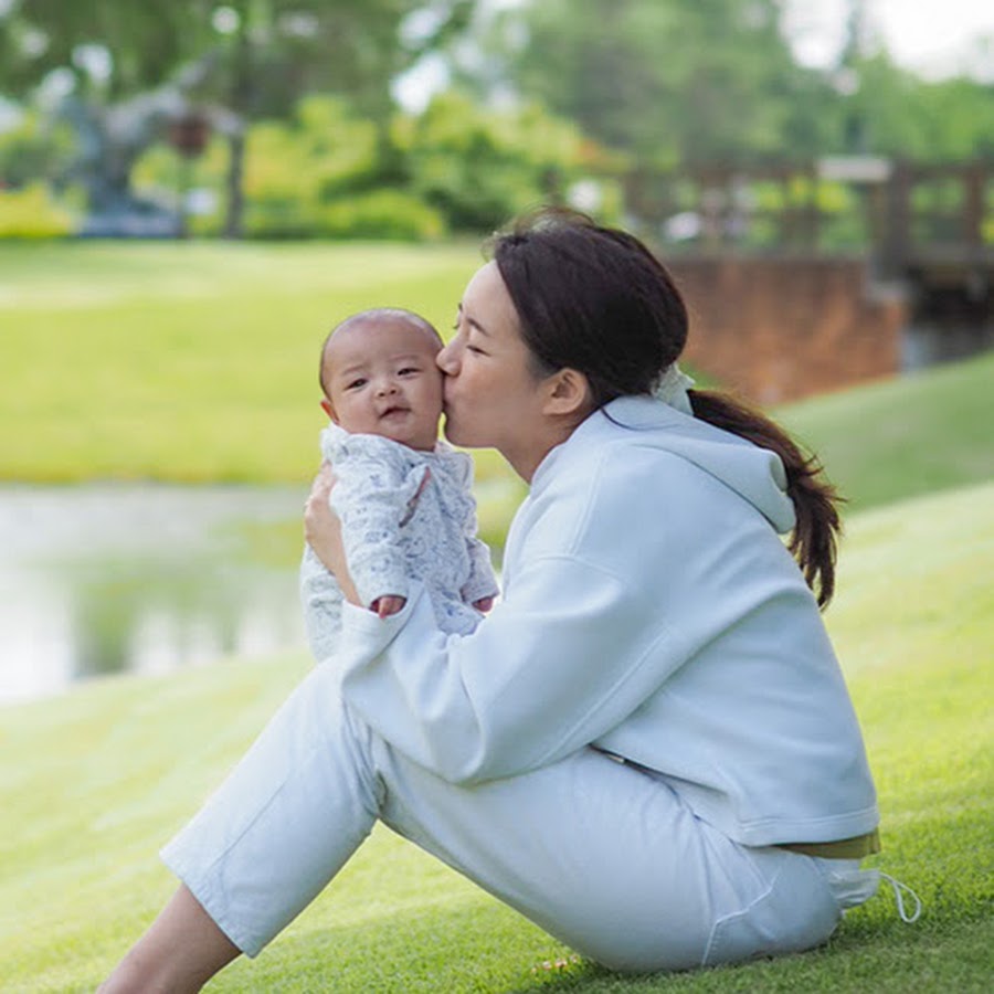 鈴木詩織 Youtube