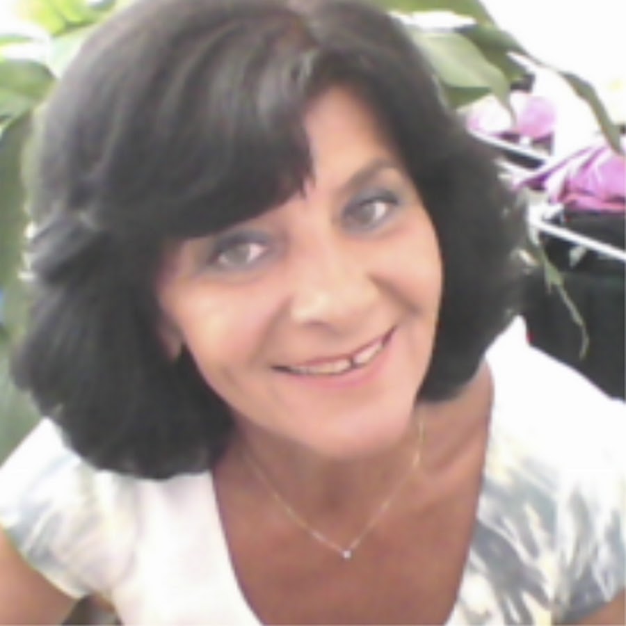 Terezia Gavalierova YouTube channel avatar
