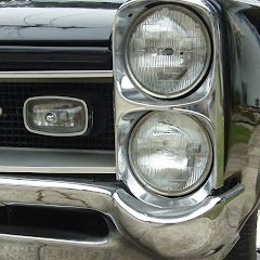 Thumbnail of related channel