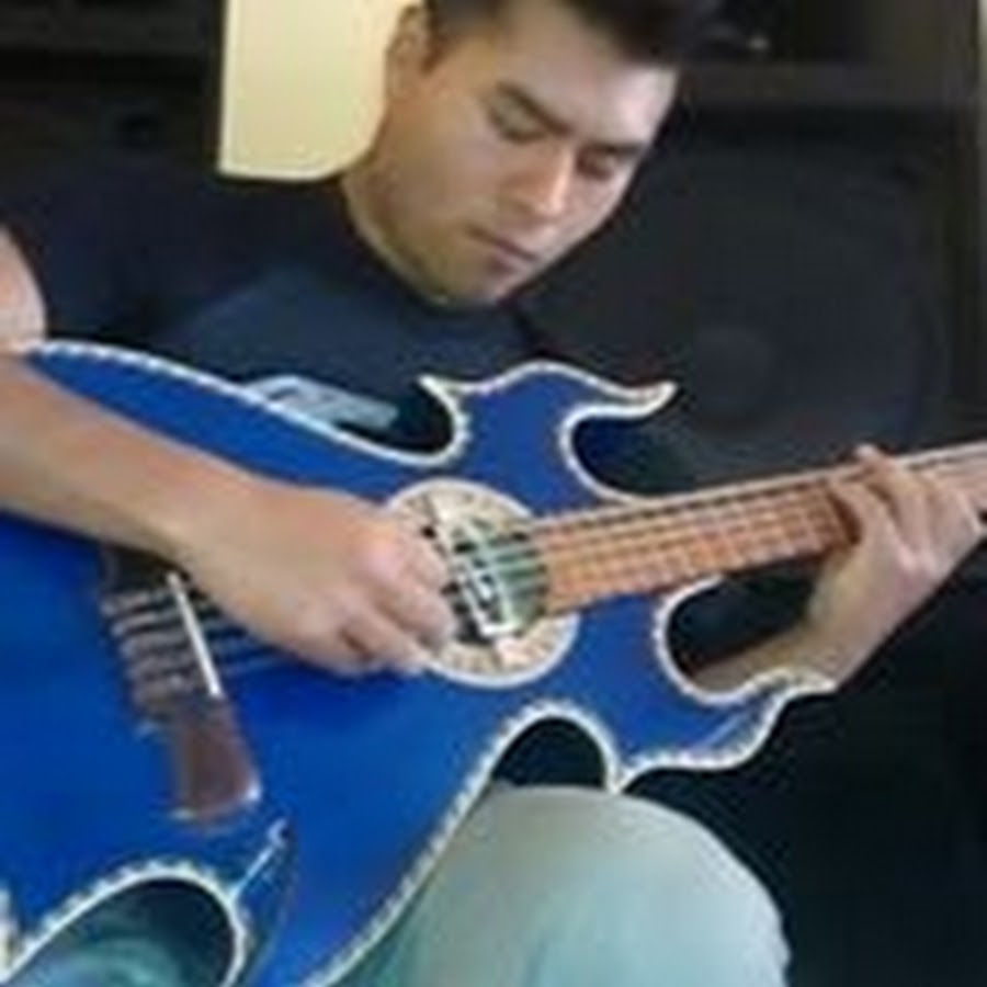 Teo Hernandez YouTube channel avatar