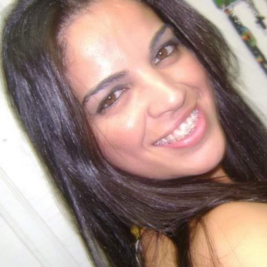 Adriana FranÃ§a YouTube channel avatar
