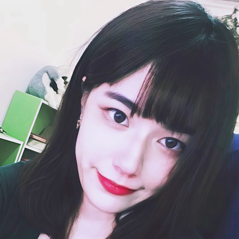 Anita 埃妮塔 - 網紅的藏寶箱 