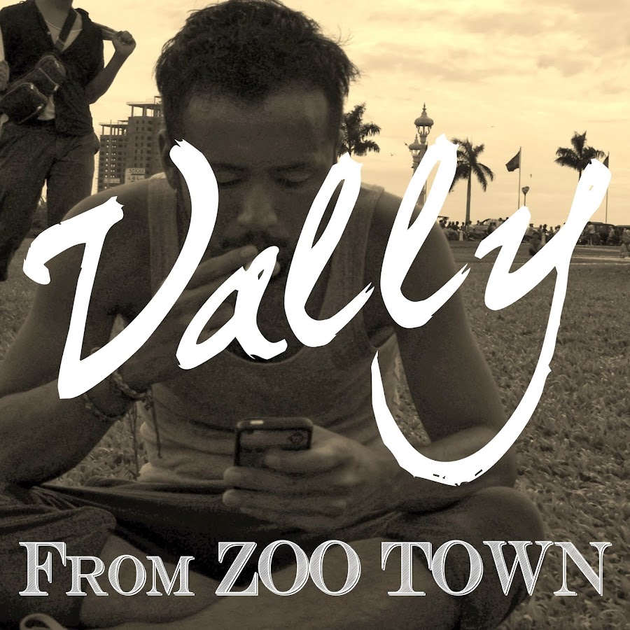VALLY from ZOOTOWN