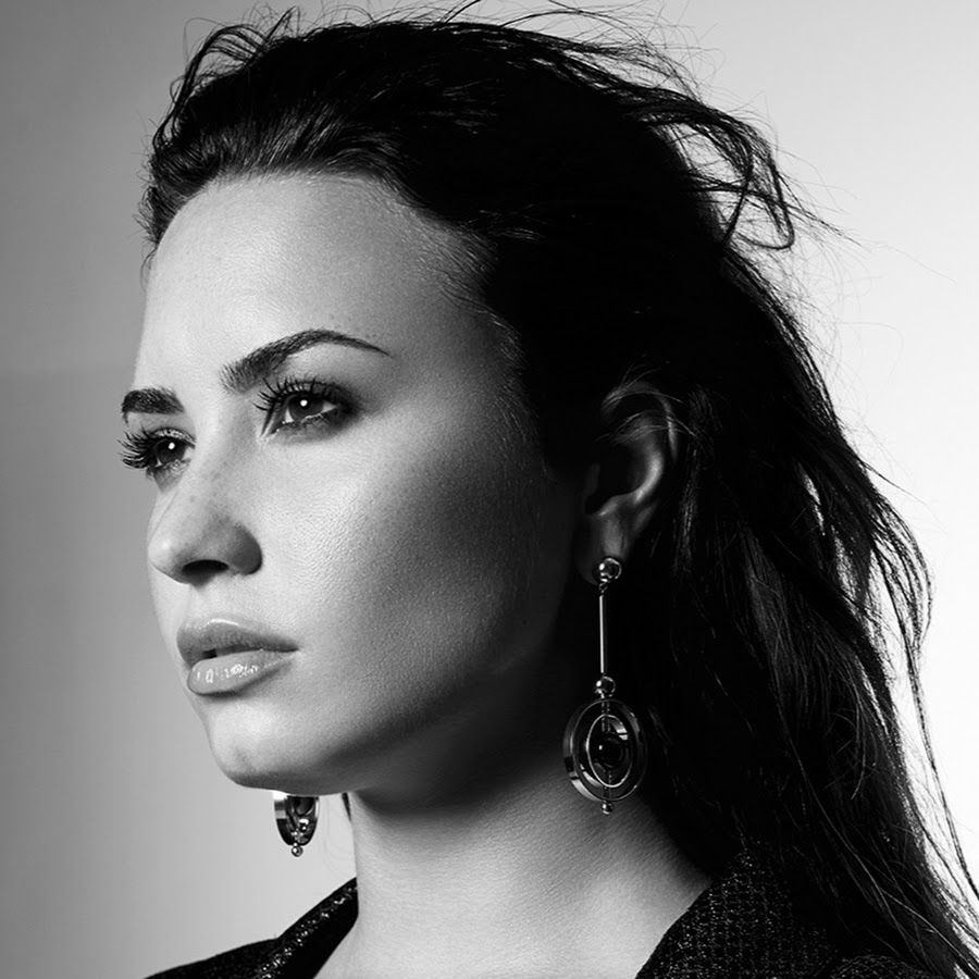 Demi Lovato Spain YouTube channel avatar