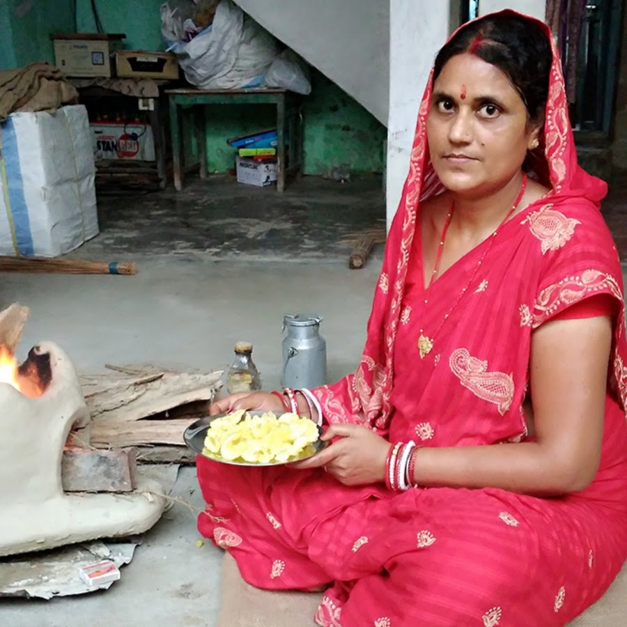 INDIAN VILLAGE FOOD RECIPES رمز قناة اليوتيوب