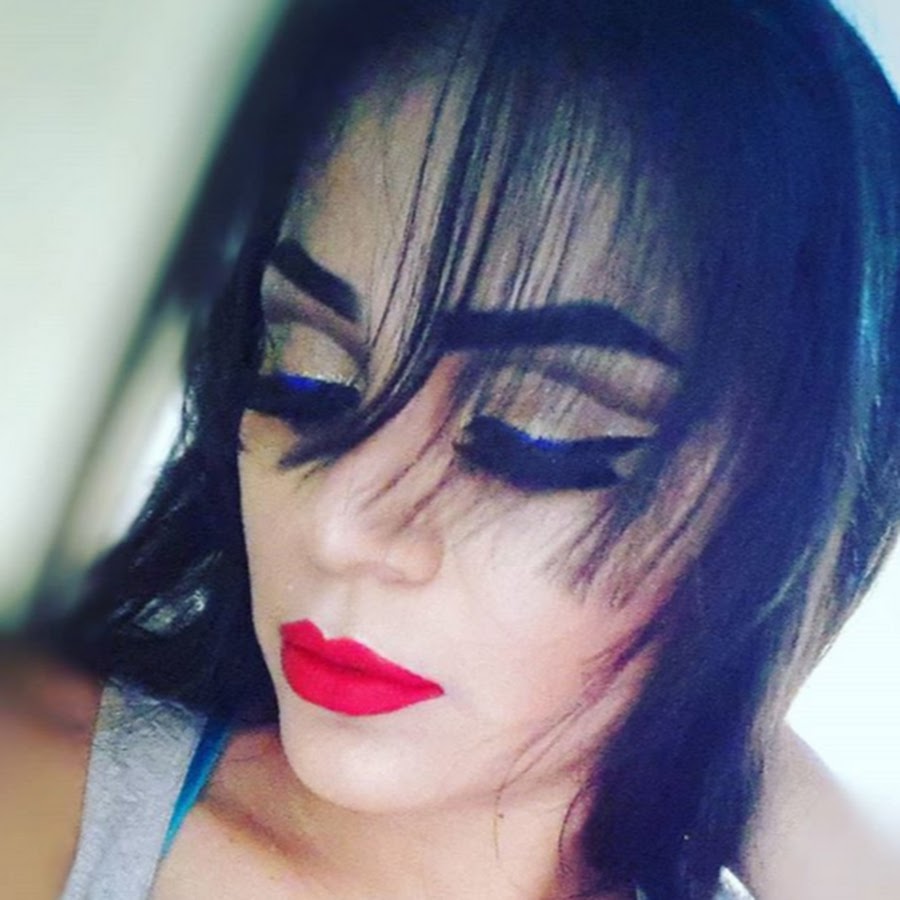 Makeup KhikigunÂ´s رمز قناة اليوتيوب