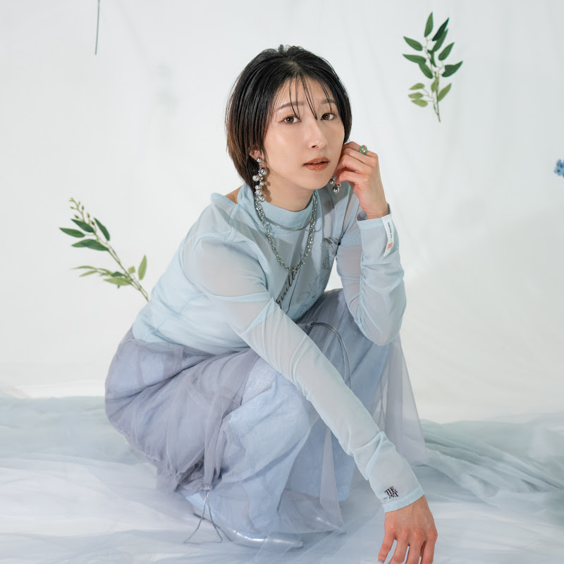 -Hitomi Sano-佐野 仁美 - 網紅的藏寶箱 