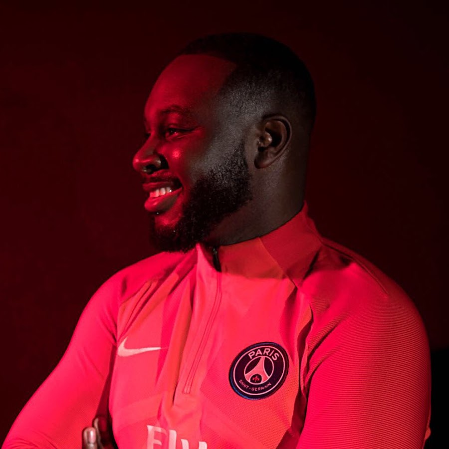 Abou Debeing Officiel