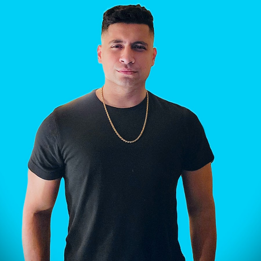 AAUvwnh5sYs82EYI5uQSUuHY4K4hBfucCFNRgRn3wmpFGw=s900-c-k-c0x00ffffff-no-rj