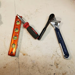 Thumbnail of related channel