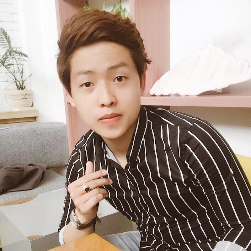 Huy Lê - 網紅的藏寶箱 