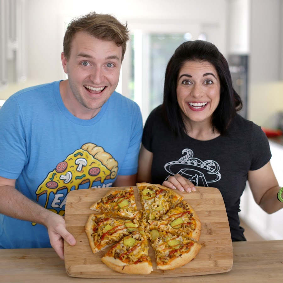 Eat The Pizza رمز قناة اليوتيوب