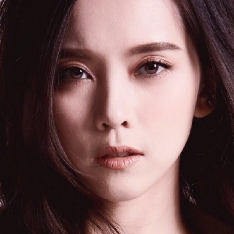 Natalia Ng 黄彩菱 Official - 網紅的藏寶箱 