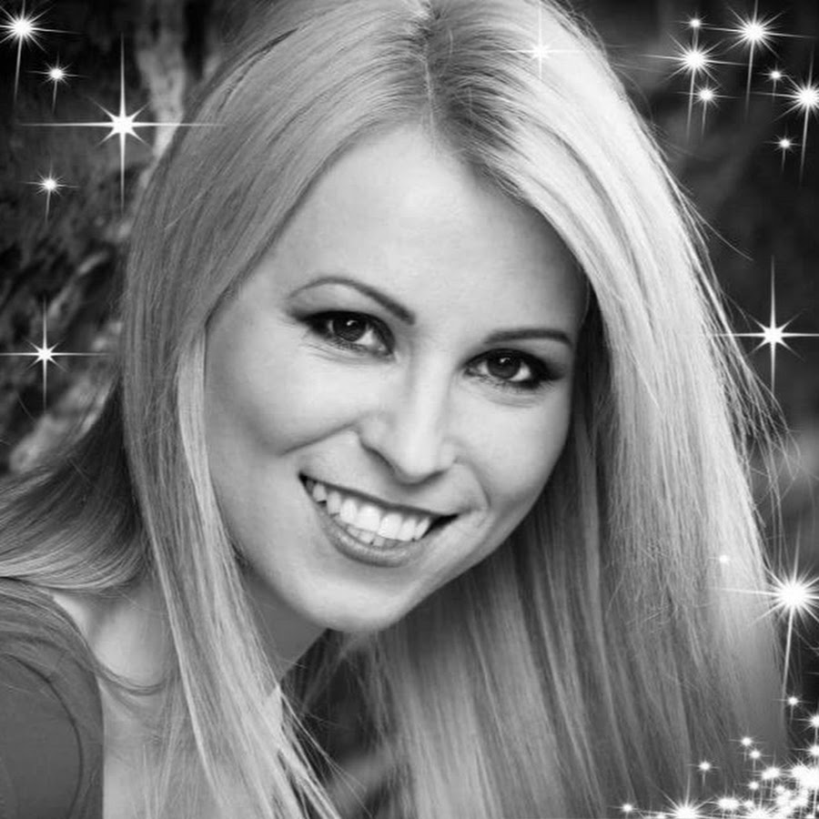 Karina Swiacka YouTube channel avatar