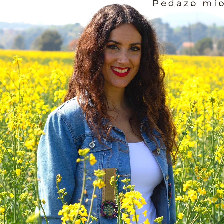 Paula DomÃ­nguez YouTube channel avatar