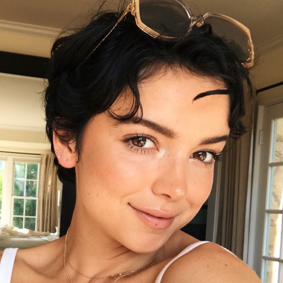 Bekah Martinez Awatar kanału YouTube