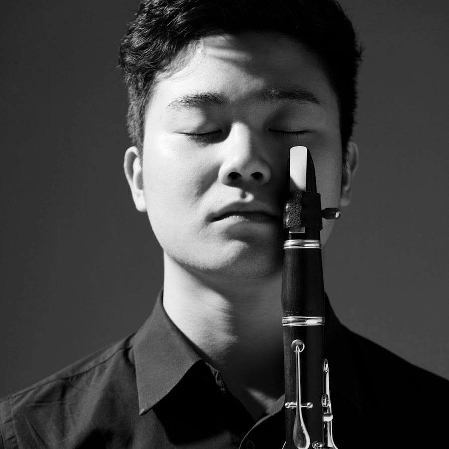 Clarinetist Han KIM YouTube channel avatar