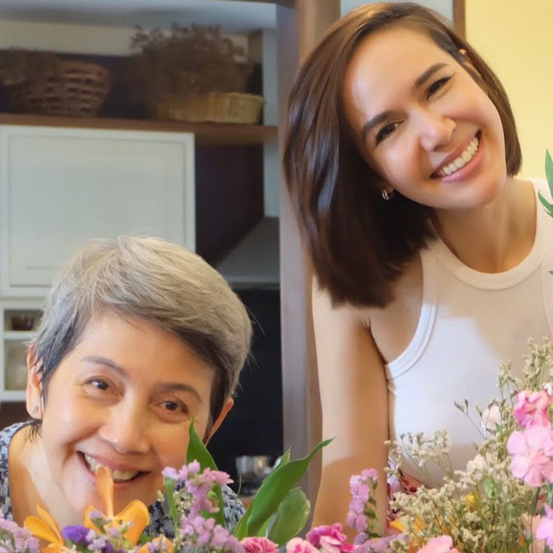 mom & me story - 網紅的藏寶箱 