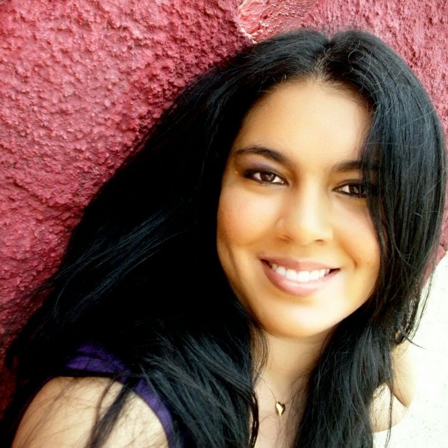 Stella AlcÃ¢ntara CCB OFICIAL YouTube channel avatar