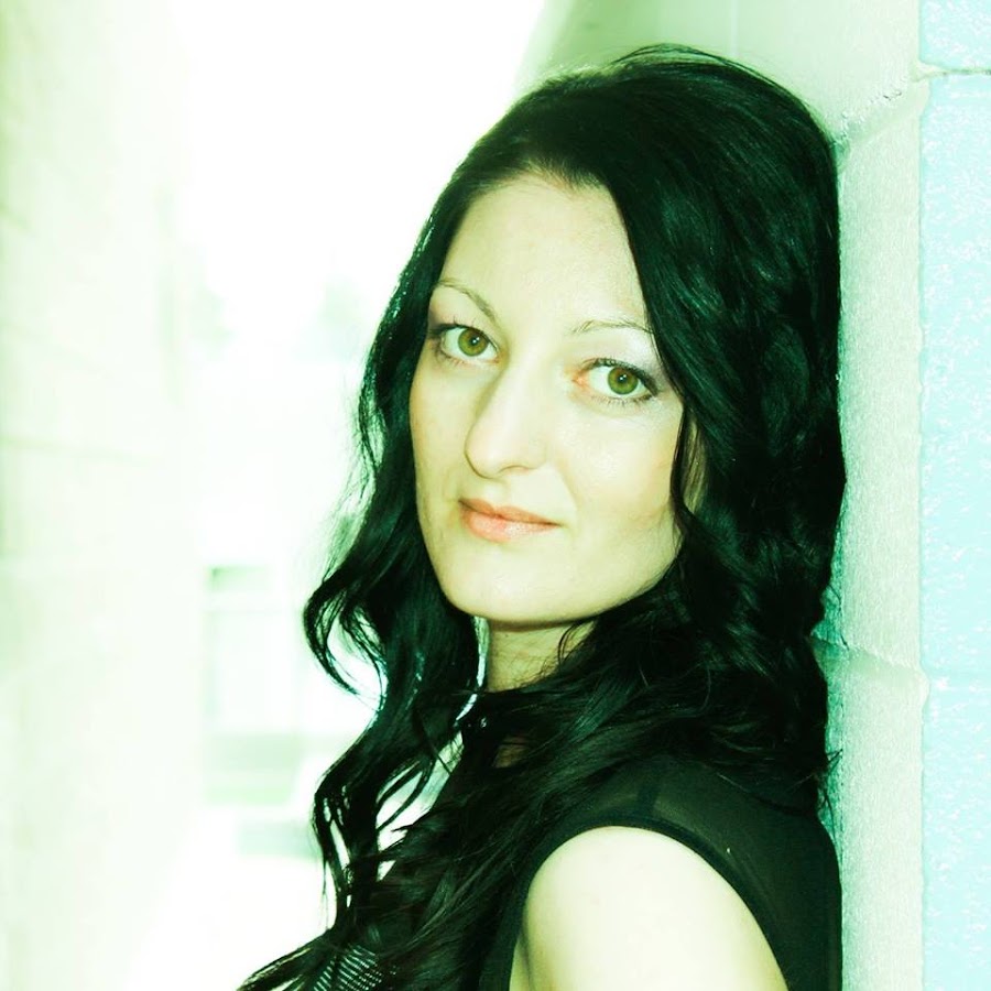 Arijana Lukic YouTube channel avatar