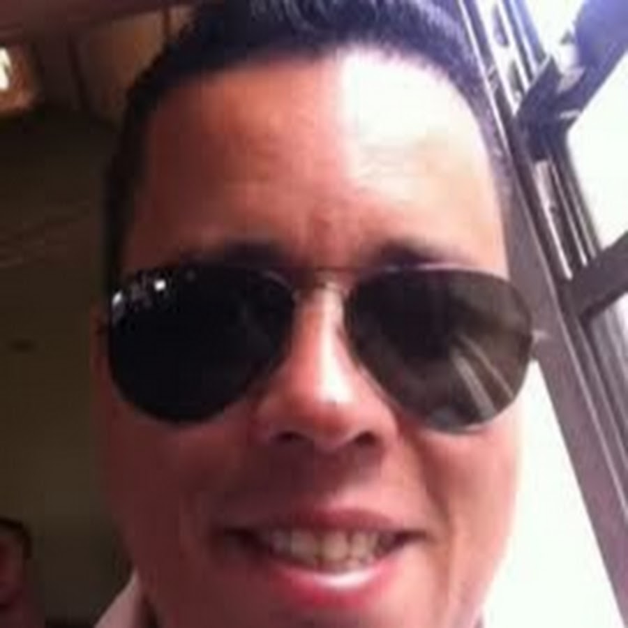Rogerio Santos YouTube channel avatar