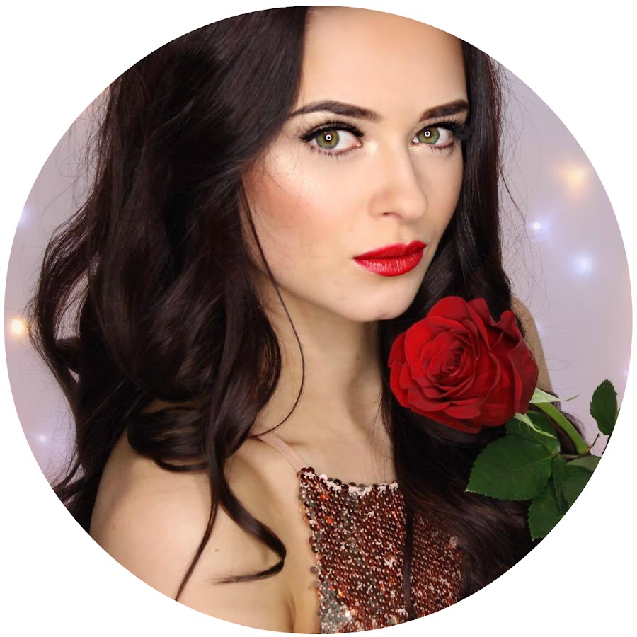 Holly Samanthaa YouTube channel avatar