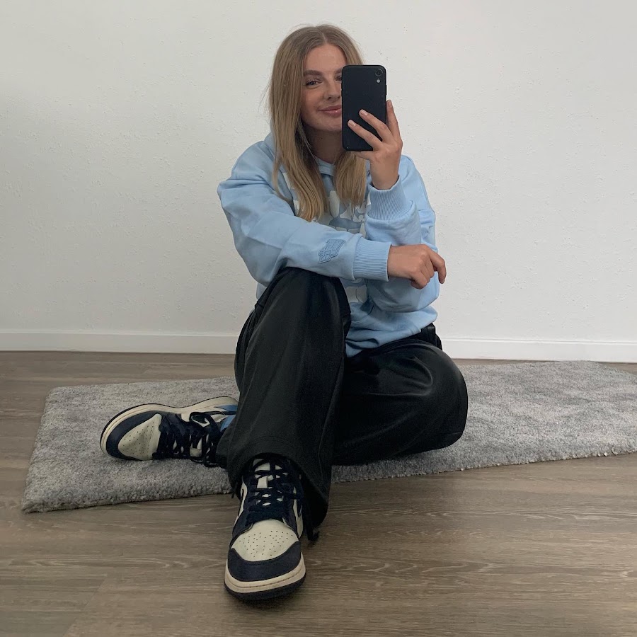 Lena Kan Youtube