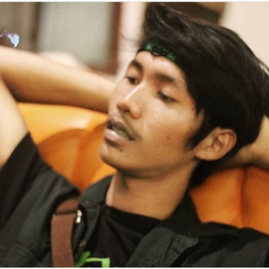 Adrian Dwiyono Putra यूट्यूब चैनल अवतार