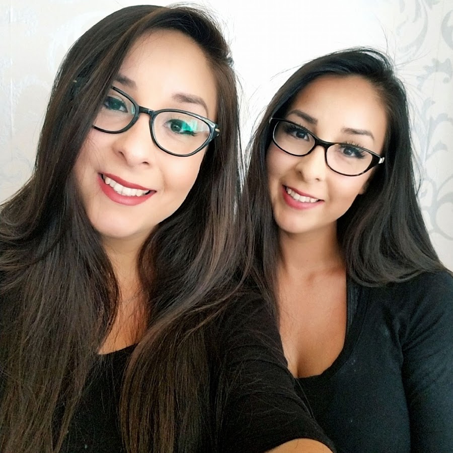 The Infinite Twins YouTube channel avatar