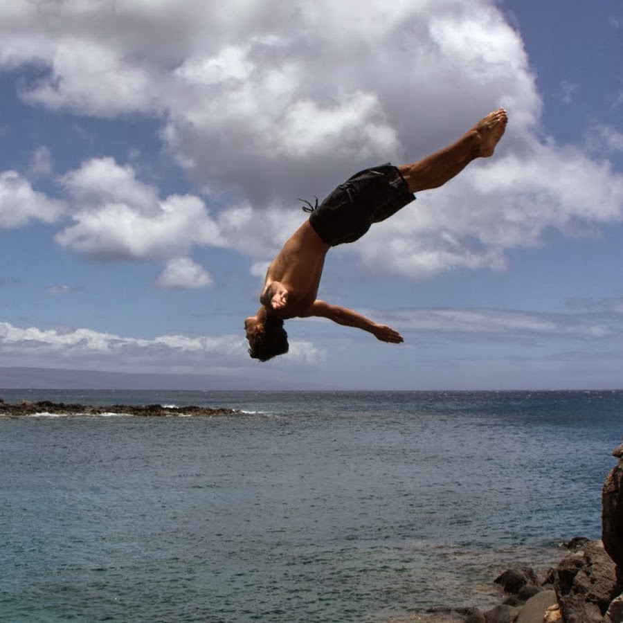 Maui Cliff Diver YouTube channel avatar