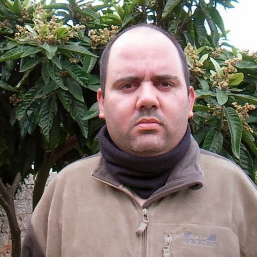 AAUvwnhNW5dEfG6KEadWMHJVf34xum_G2XZ79TEovNMeNg=s900-c-k-c0x00ffffff-no-rj