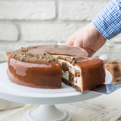 Thumbnail of related channel