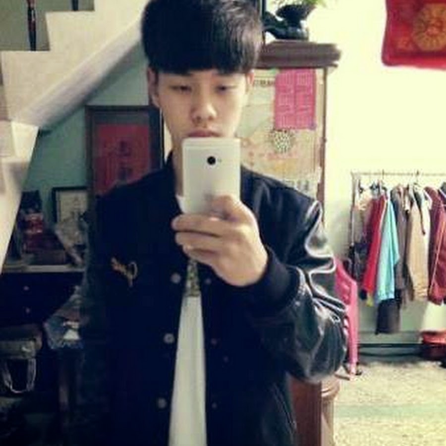 Jr Jie Yang YouTube channel avatar