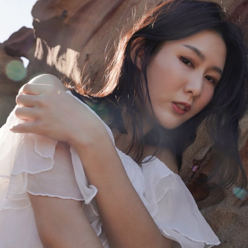 韶系立正Shao C - 網紅的藏寶箱 