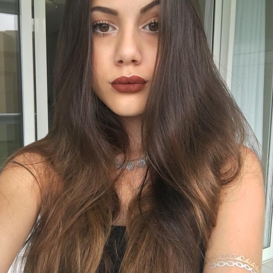 Sofia Ferreira YouTube channel avatar
