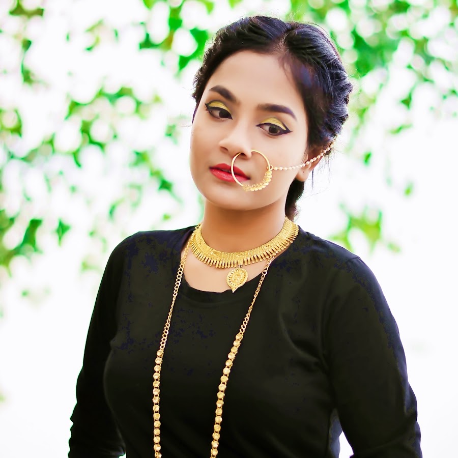 Nilanjana Dhar رمز قناة اليوتيوب
