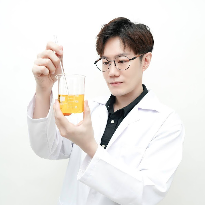 Dr. Ivan 6 - 網紅的藏寶箱 