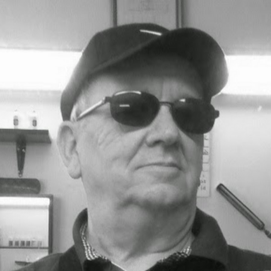 Carlo Gallozzi / Composer YouTube kanalı avatarı