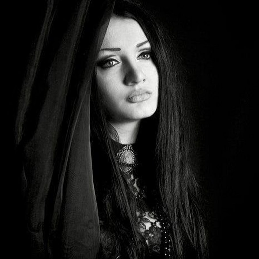 армянская грустная. армянская девушка карандашом. музыканты на похороны армянские. армянская грустная. турецкая бабушка.