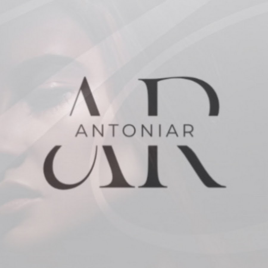 AntoniaR _ رمز قناة اليوتيوب