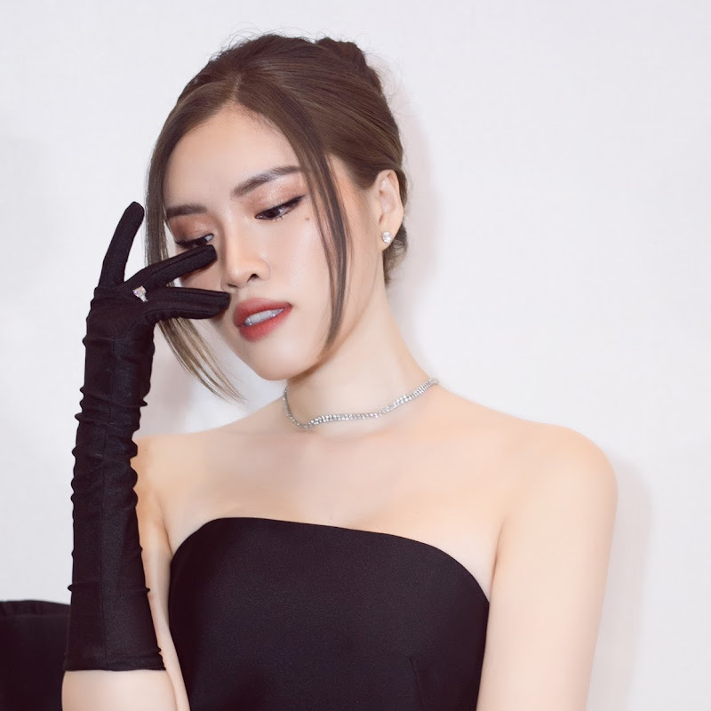 MC Thanh Thanh Huyền - MC không cầm kịch bản - 網紅的藏寶箱 