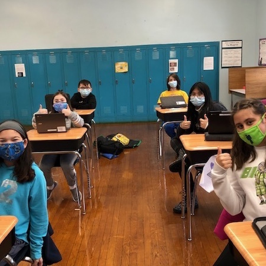 D b yt. стандартный аватар пользователя. D b yt. буква b. объемные иконки.