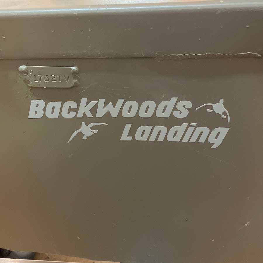 backwoodslanding رمز قناة اليوتيوب